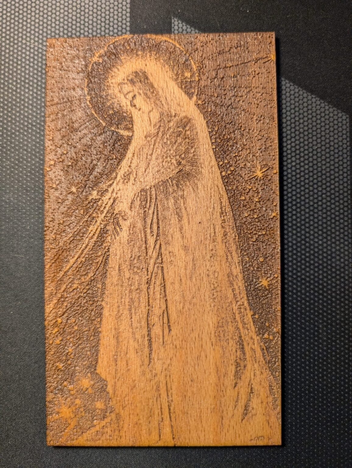 ce74a9d2-9b77-43e1-a205-a1675d20745e